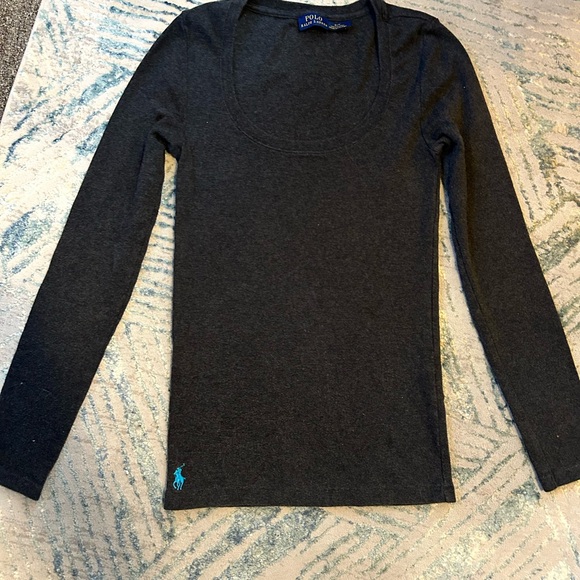 Polo long sleeve Tshirt Sz Small EUC - Picture 2 of 4